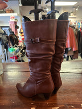 Charger l'image dans la galerie, Aldo Tall Brown Buckle Boots (Size 8.5)