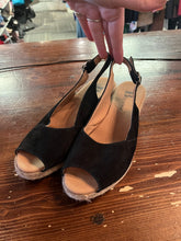 Charger l'image dans la galerie, Browns Shoes Black Suede Wedge Espadrilles (Size 5/EU 36)