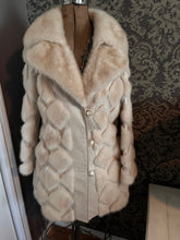 Load image into Gallery viewer, RARE Vintage Diamond/Leather Pattern Mink Coat (Size S/M)