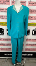 Load image into Gallery viewer, Vintage Shomi 100% Silk Teal Pant Suit Set (Size 10)