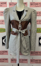 Load image into Gallery viewer, Caramel Plaid Blazer (M)