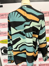 Load image into Gallery viewer, Abstract Printed Blouse (Size L)
