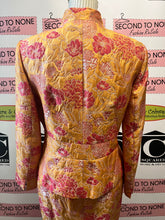 Load image into Gallery viewer, Vintage Kasper Quilted Suit (Size 10P)
