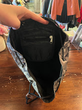 Cargar imagen en el visor de la galería, *AS IS* Camouflage Backpack