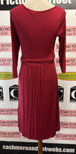 Charger l'image dans la galerie, Red Surplice Cocktail Dress (Size M)