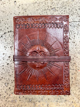 Cargar imagen en el visor de la galería, Small Sun Leather Tie Journal