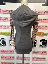 Cargar imagen en el visor de la galería, S.W.S Grey Fashion Vest (Size S)