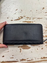 Load image into Gallery viewer, GUESS Black Wallet