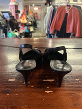 Load image into Gallery viewer, Nine West Pointed Toe Sling-backs (Size 8)