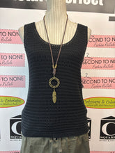 Charger l'image dans la galerie, NWT Tribal Crochet Tank (Size M)
