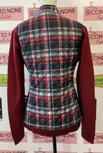 Load image into Gallery viewer, Northern Reflections Christmas Plaid Vest (M)