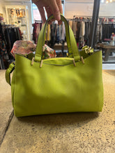 Charger l'image dans la galerie, Steve Madden Lime Green Shoulder Bag