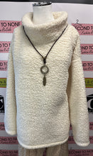 Cargar imagen en el visor de la galería, Cozy Faux Sherpa Ivory Sweater (Size 1X)