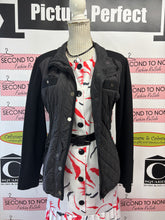 Cargar imagen en el visor de la galería, *AS IS- Bianca Nygard Black Quilted Jacket (Size 14)