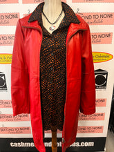 Load image into Gallery viewer, Pennington's Black & Red Print Tunic (Size 1X)