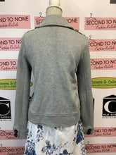 Load image into Gallery viewer, American Eagle Cropped Sweater (Size M)