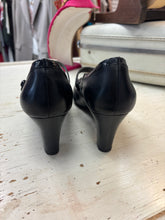 Cargar imagen en el visor de la galería, Naturalizer NIB Mary Jane Heel (Size 7.5)