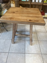 Cargar imagen en el visor de la galería, Ashley Wooden Side Table (2 Available)