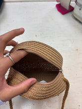 Cargar imagen en el visor de la galería, Circle Round Rattan Bag