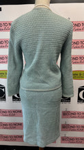 Cargar imagen en el visor de la galería, *AS IS* Dubonnet 2 PC Aqua Blue Sweater & Skirt Set (Size 34)