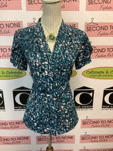 Load image into Gallery viewer, Calvin Klein Deep V-Neck Top (Size S)