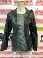 Load image into Gallery viewer, Columbia Black Windbreaker (Size S)