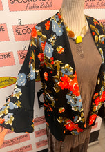 Load image into Gallery viewer, Black & Colourful Floral Print Jacket (Size M)