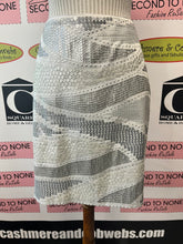 Load image into Gallery viewer, White House/Black Market Sequin Skirt (Size 10)