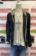 Load image into Gallery viewer, Lucky Brand Sparkly Fooler Top (Size M)