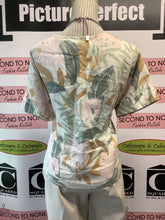 Load image into Gallery viewer, Charlie Earth Tone Foliage Blouse (Size M)
