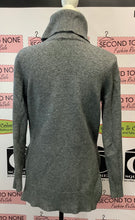 Load image into Gallery viewer, Seven Sisters Zip Slit Knitted Top (L)