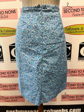 Load image into Gallery viewer, Cute Cotton Printed Skirt (Size 12/14)
