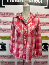 Load image into Gallery viewer, Pink Plaid Button Up Shirt (Size S)