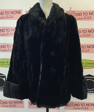 Load image into Gallery viewer, AS-IS Custom Fur Coat (Size M)