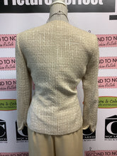 Load image into Gallery viewer, Vintage Golden Kasper Tweed Blazer (Size 10)