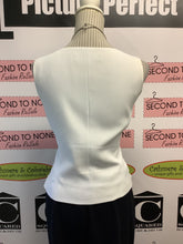 Load image into Gallery viewer, Vintage Kasper Black & White 3 Pc Pant Suit Set (Size 8)