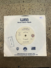 Cargar imagen en el visor de la galería, Van Halen Vinyl Promo 45 Singles (3 Options)