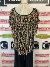 Cargar imagen en el visor de la galería, Minkas Double Layered Mesh Top (Size M)