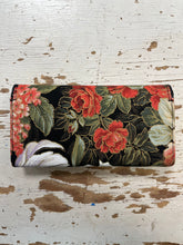 Load image into Gallery viewer, Vintage Never Used Floral Fabric Wallet