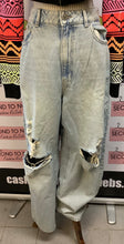 Charger l'image dans la galerie, Garage Distressed Baggy Jeans (Size 11)