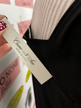 Charger l'image dans la galerie, NWT Black Cold Shoulder Top (Size S)