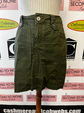 Load image into Gallery viewer, Khaki Green Jessica Skort (Size 6)