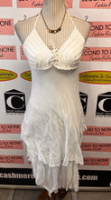 Charger l'image dans la galerie, White Crochet Halter Dress (Size XS/S)