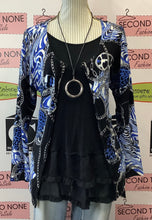 Load image into Gallery viewer, Animal Print +.Chain Cardigan (Size M)