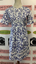 Load image into Gallery viewer, Buffalo Blue Willow Patterned Dress (Size XS)