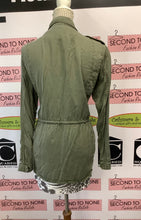 Load image into Gallery viewer, Buffalo Army Green Trench Jacket (Size M)