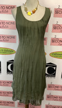 Load image into Gallery viewer, Ambra Green Maxi Dress (Size L)
