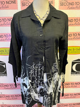 Cargar imagen en el visor de la galería, Black & White Linen-Look Tunic Top (Only 1 XL Left!)