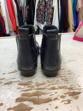Load image into Gallery viewer, Pendleton Rubber Boots (Size 7)