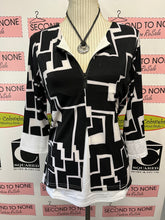 Cargar imagen en el visor de la galería, Black & White Fooler Top